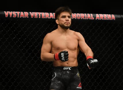 henry cejudo, max holloway