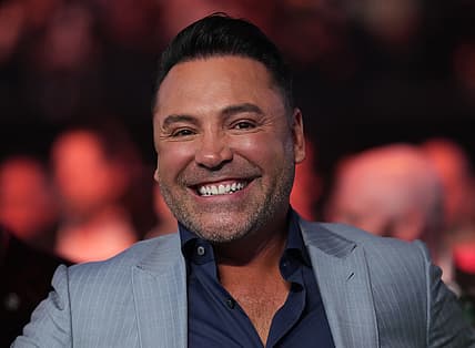 oscar de la hoya's next fight