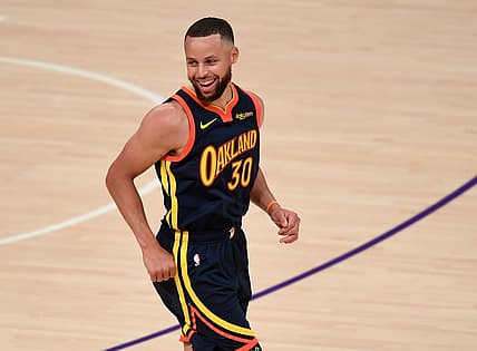 Warriors-Stephen-Curry-against-Lakers