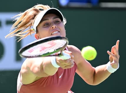 Mar 17, 2022; Indian Wells, CA, USA;  Paula Badosa (ESP) hits a shot as she defeated Veronika Kudermetova (RUS) in her quarterfinal match at the BNP Paribas Open at the Indian Wells Tennis Garden. Mandatory Credit: Jayne Kamin-Oncea-USA TODAY Sports