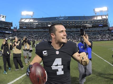 Derek Carr