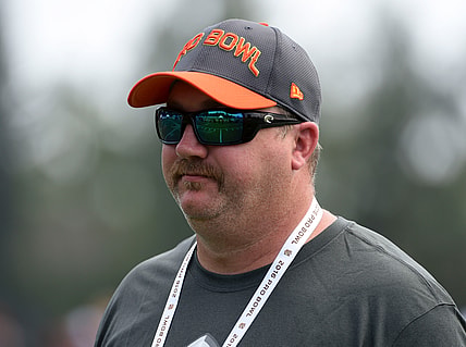 Alex Van Pelt