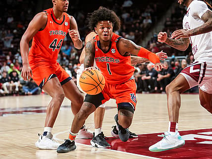 Jan 4, 2022; Columbia, South Carolina, USA; Auburn Tigers guard Wendell Green Jr. (1) drives against the South Carolina Gamecocks in the second half at Colonial Life Arena. Mandatory Credit: Jeff Blake-USA TODAY Sports