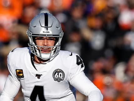 Raiders QB Derek Carr