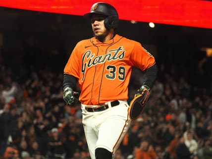 May 19, 2023; San Francisco, California, USA; San Francisco Giants second baseman Thairo Estrada (39) scores a run against the Miami Marlins during the sixth inning at Oracle Park. Mandatory Credit: Kelley L Cox-USA TODAY Sports