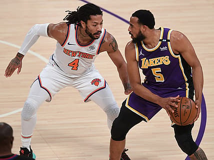 Charlotte Hornets sign Derrick Rose