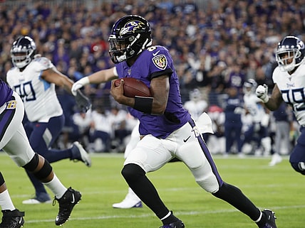 Lamar Jackson tackle