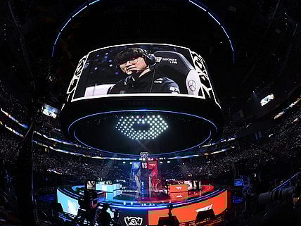 Nov 5, 2022; San Francisco, California, USA; T1 mid laner Sang-hyeok "Faker" Lee during the League of Legends World Championships at Chase Center. Mandatory Credit: Kelley L Cox-USA TODAY Sports
