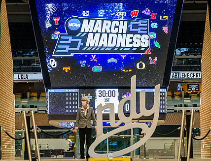 How many perfect brackets left