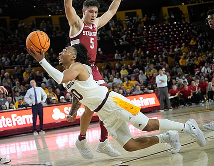 Dec 4, 2022; Tempe, Arizona, USA;  Arizona State guard Frankie Collins (10) puts a shot up against Stanford guard Michael O'Connell (5) during Pac 12 play at Desert Financial Arena. Mandatory Credit: Michael Chow-Arizona Republic

Basketball Asu Stan Stanford At Arizona State