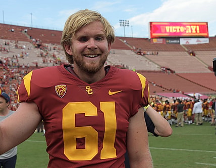 USC long-snapper Jake Olson