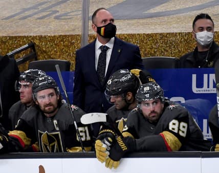 Vegas Golden Knights, Peter DeBoer