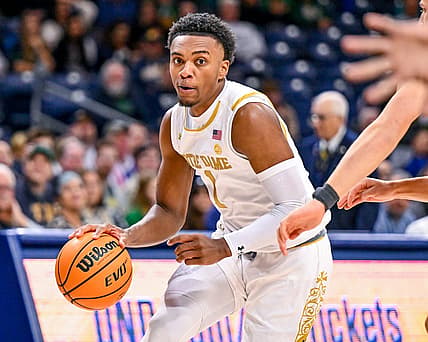 Nov 22, 2022; South Bend, Indiana, USA; Notre Dame Fighting Irish guard JJ Starling (1) drives to the basket in the first half against the Bowling Green Falcons at the Purcell Pavilion. Mandatory Credit: Matt Cashore-USA TODAY Sports