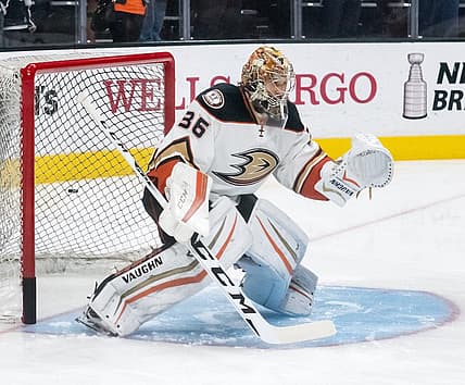 nhl trade