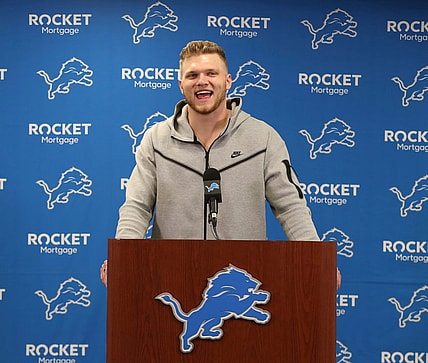 Detroit Lions first-round drat pick Aidan Hutchinson talks with reporters on Friday, April 29, 2022, at the Allen Park practice facility.Lionspicks