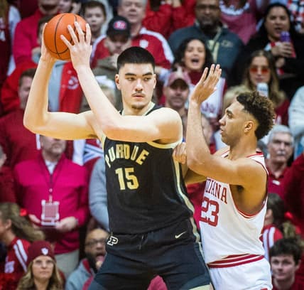 Purdue's Zach Edey (15) works against Indiana's Trayce Jackson-Davis (23) during the first half of the Indiana versus Purdue men's basketball game at Simon Skjodt Assembly Hall on Saturday, Feb. 4, 2023.

Iu Pu Mbb 1h Edey 4