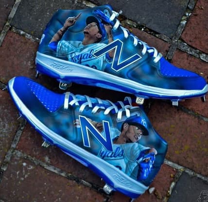 Gregory Polanco honoring Yordano Ventura with custom-made cleats