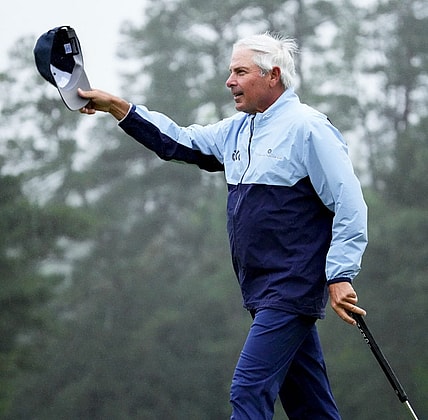 Apr 8, 2023; Augusta, Georgia, USA; Fred Couples waves to patrons from the 18th green during the second round of The Masters golf tournament. Mandatory Credit: Rob Schumacher-USA TODAY Network

Pga Masters Tournament Second Round