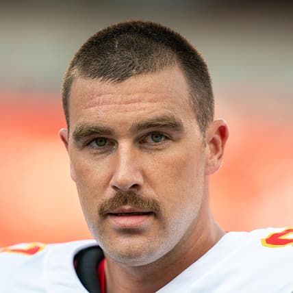 NFL: Player Headshots 2021