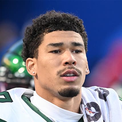 New York Jets' Allen Lazards