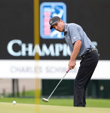 Steven Alker follows his putt on the 9th hole during second round of the Bridgestone Senior Players Tournament at Firestone Country Club on Friday.

Bridgestonejl 1