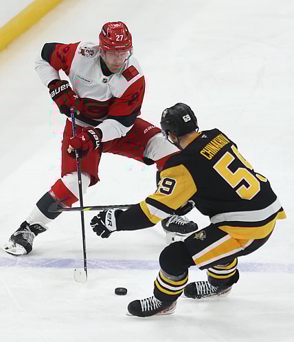 NHL: Carolina Hurricanes at Pittsburgh Penguins