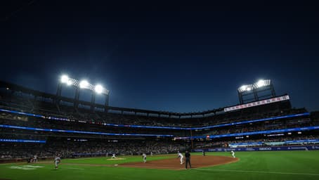 MLB: St. Louis Cardinals at New York Mets