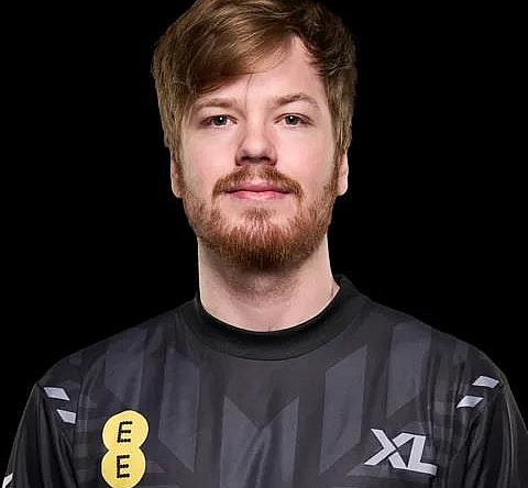 Excel Parts With Mid Laner Erlend "Nukeduck" Vatevik Holm.