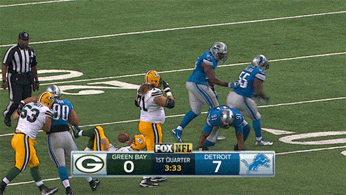 stephen-tulloch-injures-himself-celebrating
