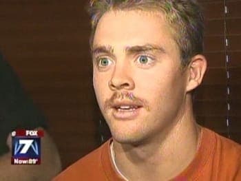 photo courtesy of 49erzwebzone.com