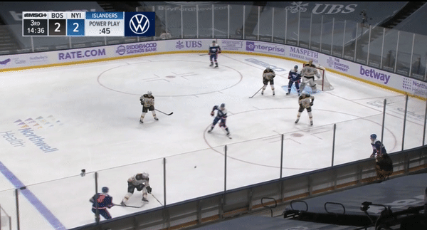 Mathew Barzal Scores