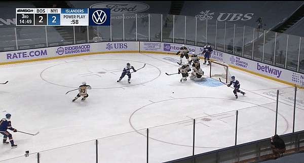 Mathew Barzal first attempt on Boston