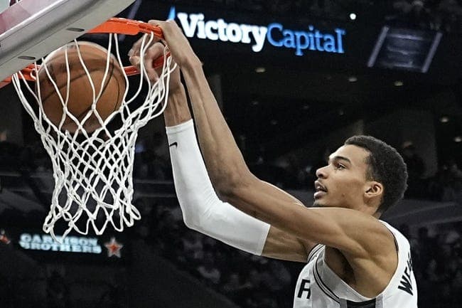 Dec 17, 2023; San Antonio, Texas, USA; San Antonio Spurs forward Victor Wembanyama (1) dunks during the second half against the New Orleans Pelicans at Frost Bank Center. Mandatory Credit: Scott Wachter-USA TODAY Sports
