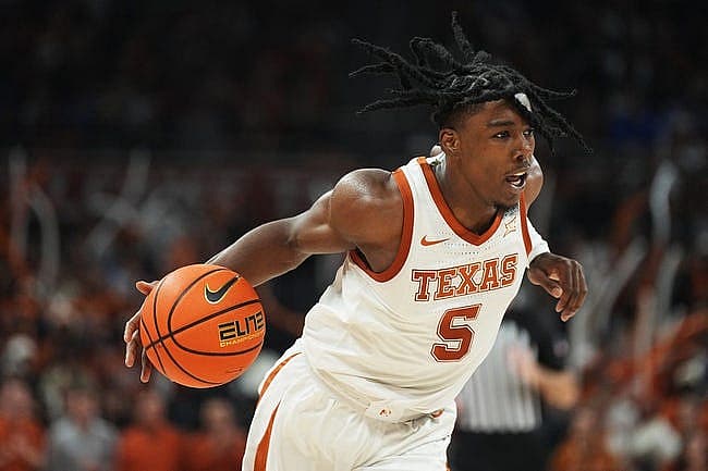 Texas Longhorns guard Marcus Carr (5) dribbles the ball during the Texas Longhorns game against Creighton at The Moody Center on Thursday, Dec. 1, 2022.
Ut Creighton Basketball Mlc 01127
