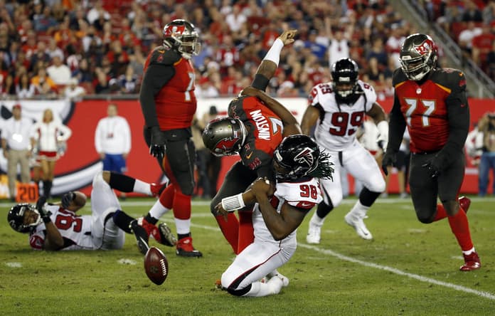 Falcons pass rusher Takkarist McKinley