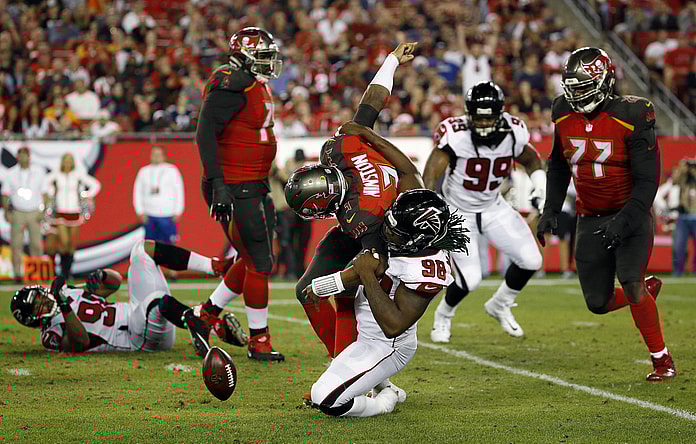 Falcons pass rusher Takkarist McKinley