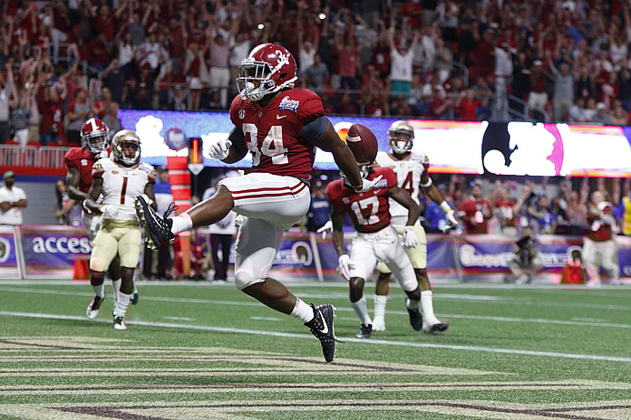 Alabama running back Damien Harris scores a touchdown against FSU in college football Week 1