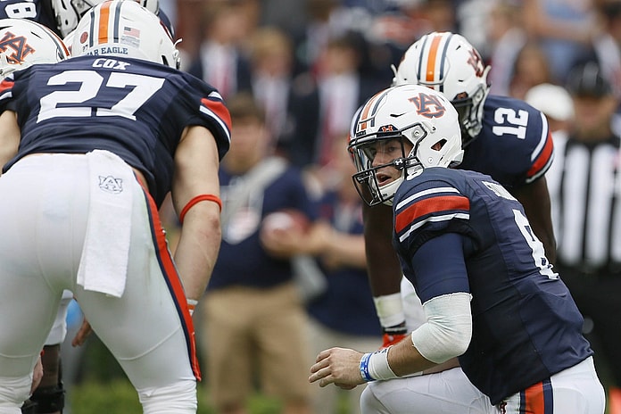Auburn Tigers quarterback Jarrett Stidham