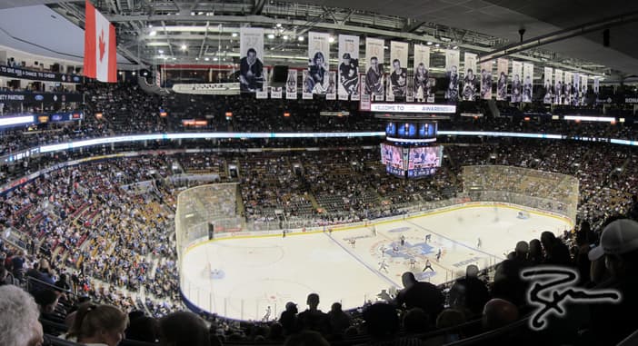 The-Air-Canada-Center