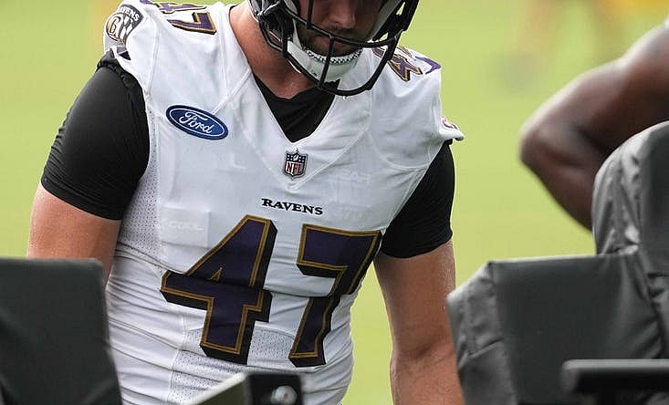 Jul 29, 2022; Owings Mills, MD, USA; Baltimore Ravens linebacker Vince Biegel (47) practices at the Under Armour Performance Center. Mandatory Credit: Mitch Stringer-USA TODAY Sports