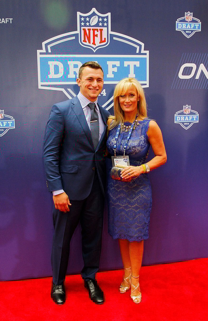 NFL: NFL Draft-Red Carpet Arrivals - Johnny Manziel