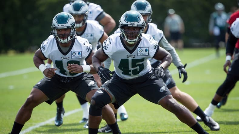 Eagles Myke Tavarres