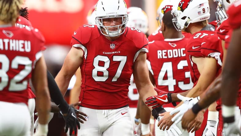 Troy Niklas