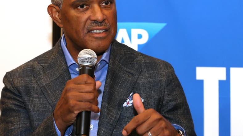 Steve Mills Knicks