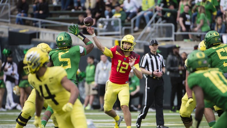 Oregon Tyler Shough