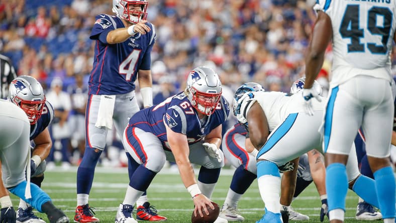 Jarrett Stidham calls audible for New England Patriots
