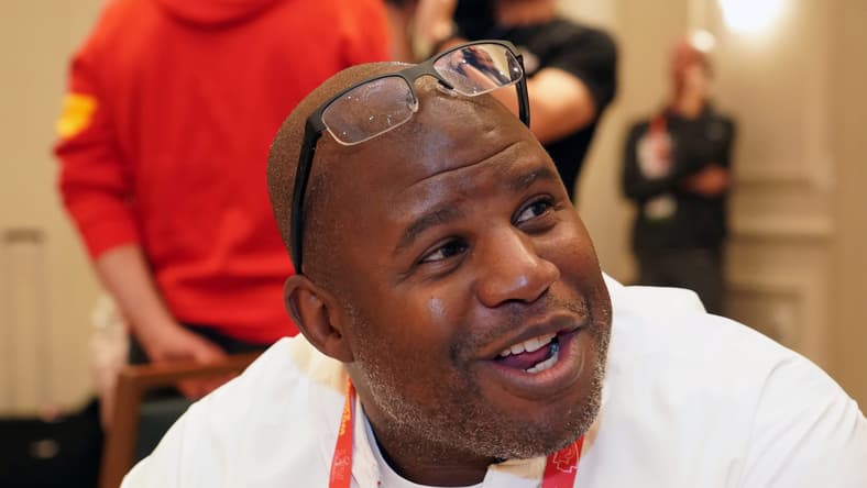 NFL rumors: Eagles to hire Eric Bieniemy?