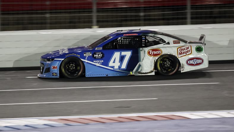 Ricky Stenhouse NASCAR at Bristol