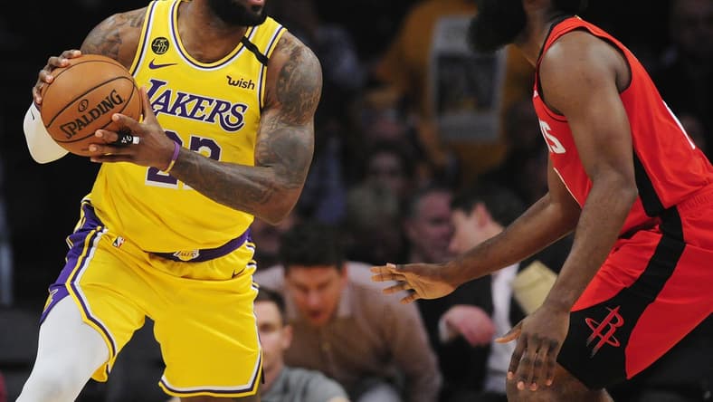 Lakers LeBron James against Rockets James Harden