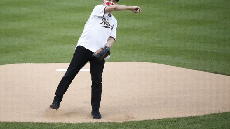 Anthony Fauci first pitch during Nationals-Yankees MLB opener.